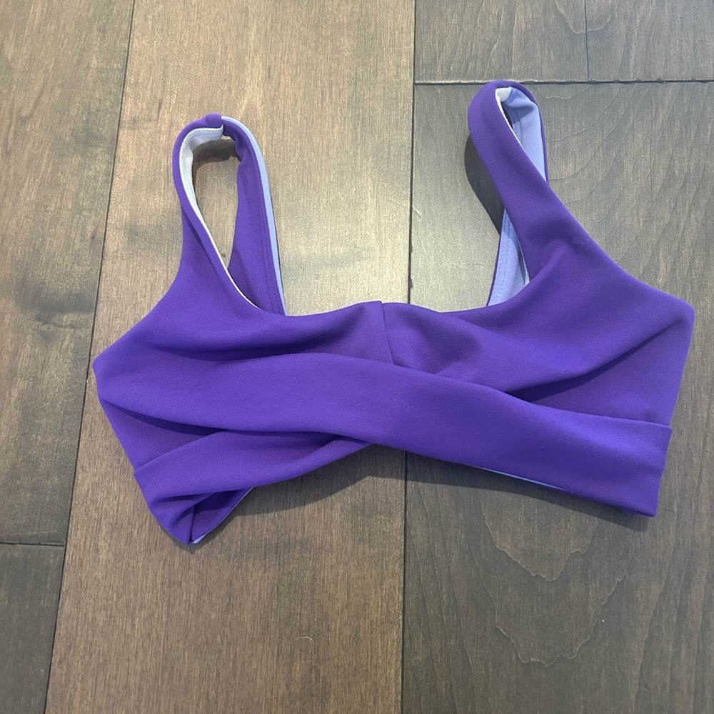 Jo+Jax Spiral top